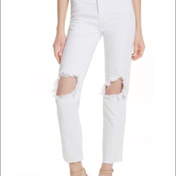 L'AGENCE Denim - L'AGENCE
Audrina Ripped Straight Leg